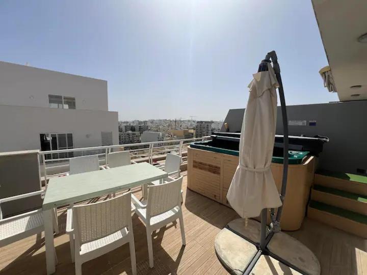 Amazing Spacious Apartment With Bbq & Jacuzzi San Julián Exterior foto