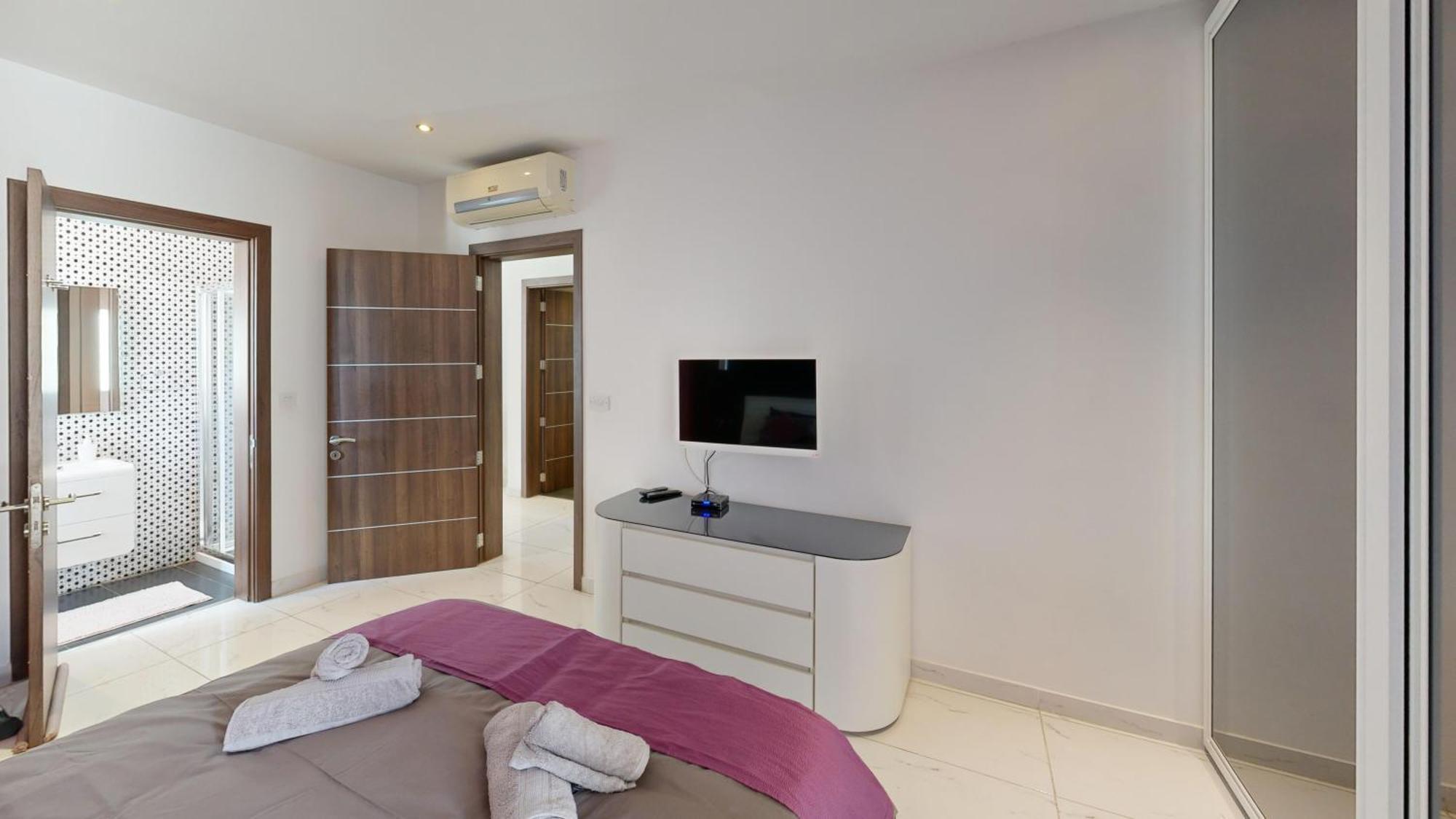 Amazing Spacious Apartment With Bbq & Jacuzzi San Julián Exterior foto